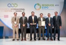 Recibe Ismael Burgueño Premio a la Trayectoria en Gestión de Residuos 2026 por el programa ‘Tijuana: Ciudad Limpia’