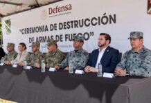 Asiste Ismael Burgueño a ceremonia de destrucción de armas de fuego en las instalaciones del Cuartel Morelos